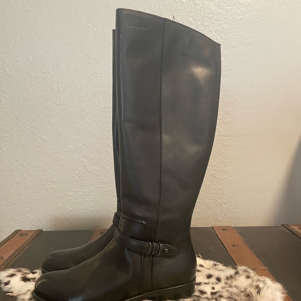 Stonefly leather boots